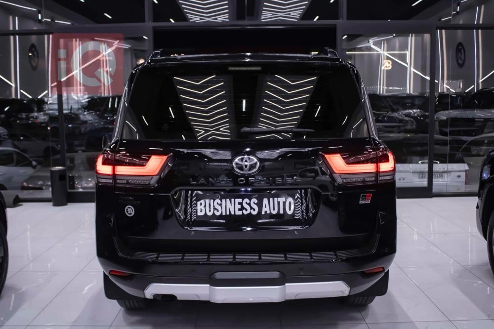 تويوتا لاندكروزر